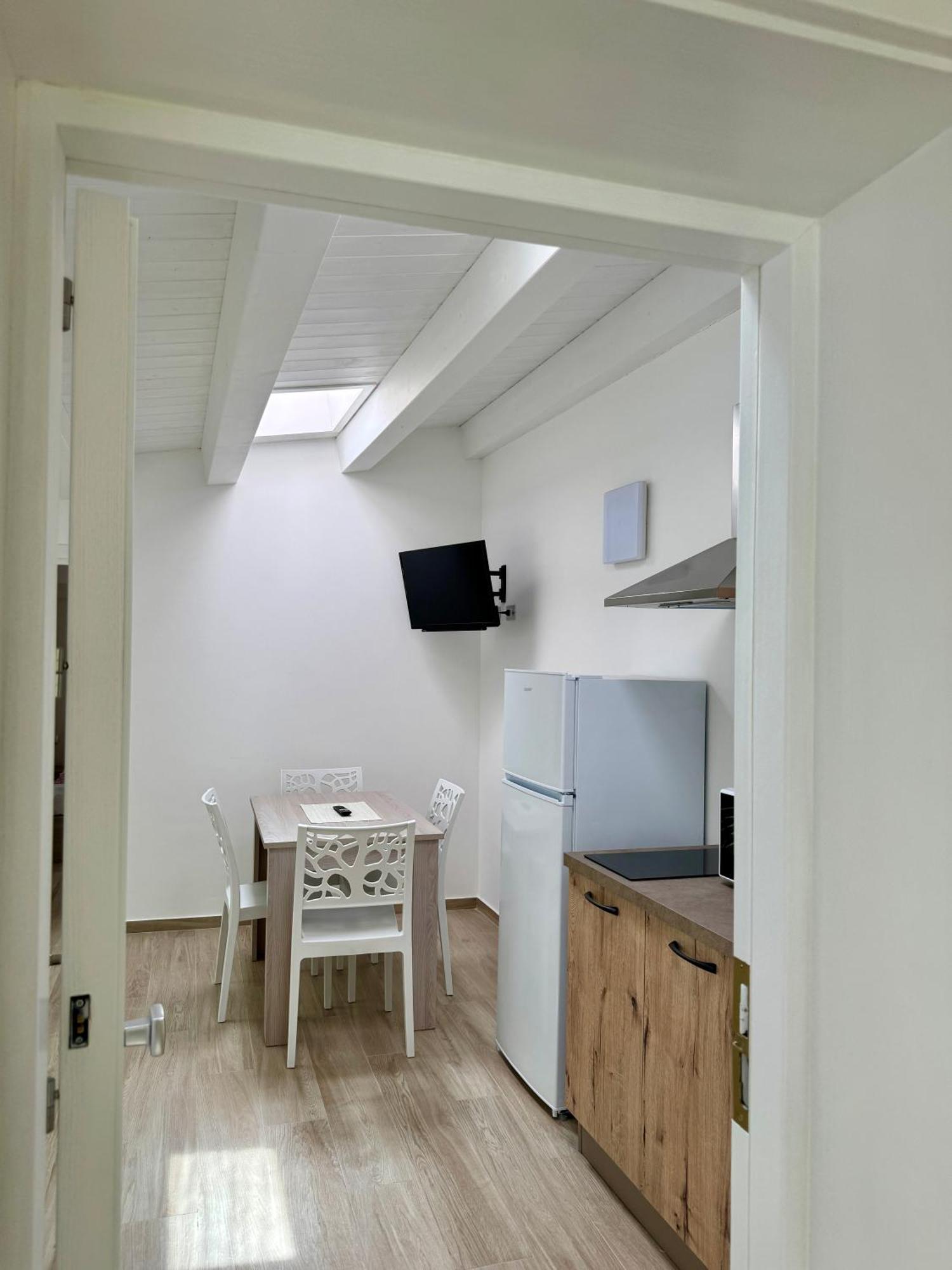 Terrasini Center Apartments Extérieur photo