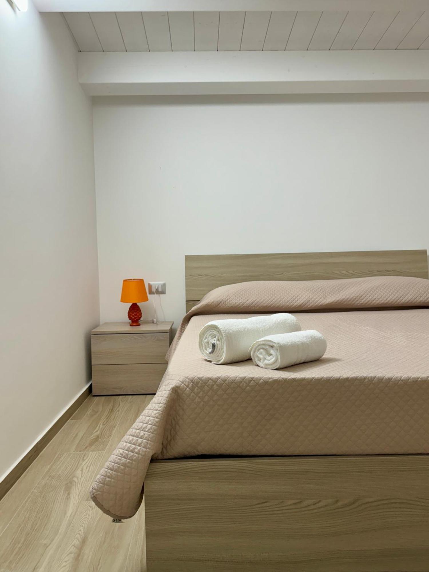 Terrasini Center Apartments Extérieur photo