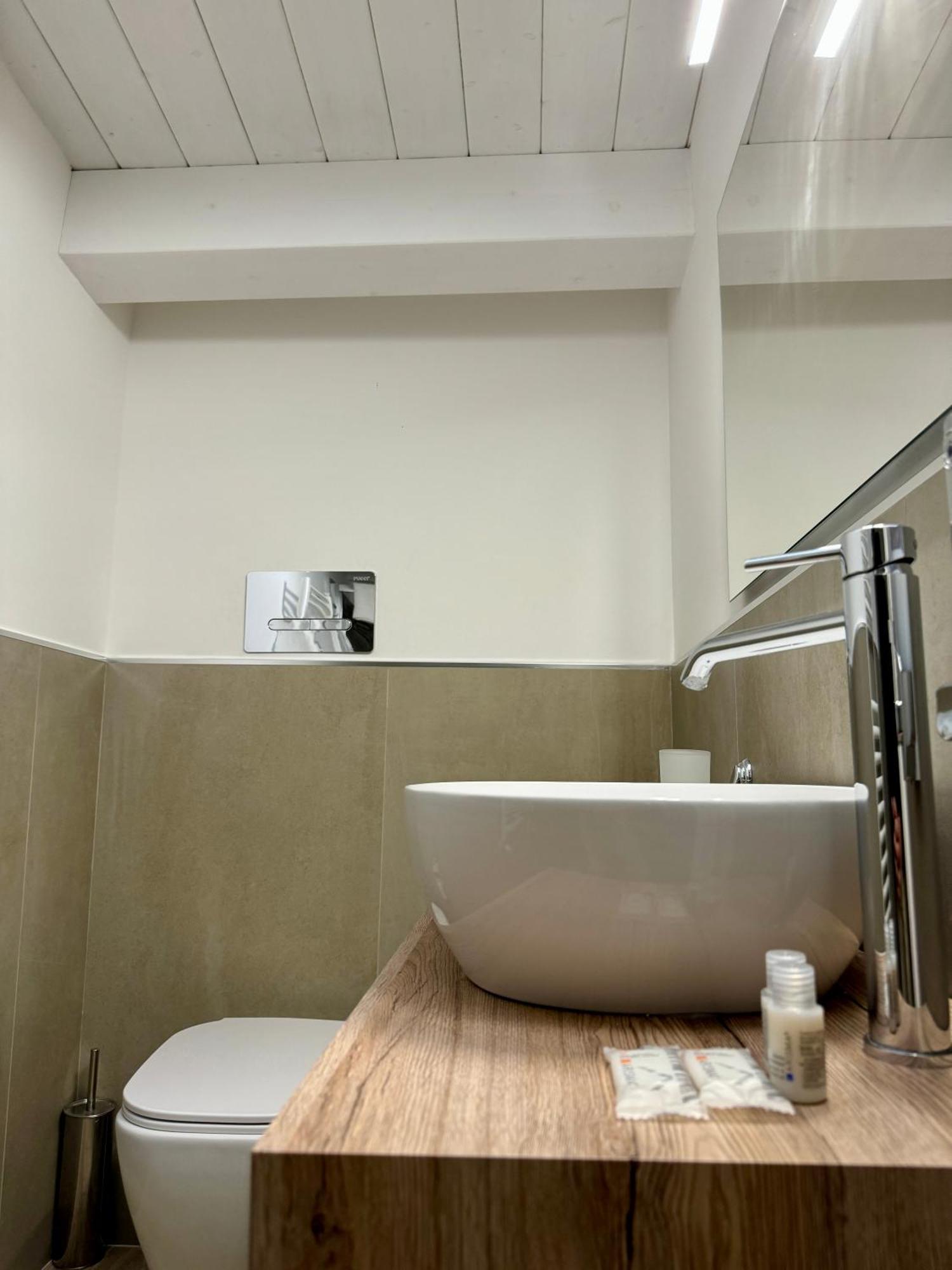 Terrasini Center Apartments Extérieur photo