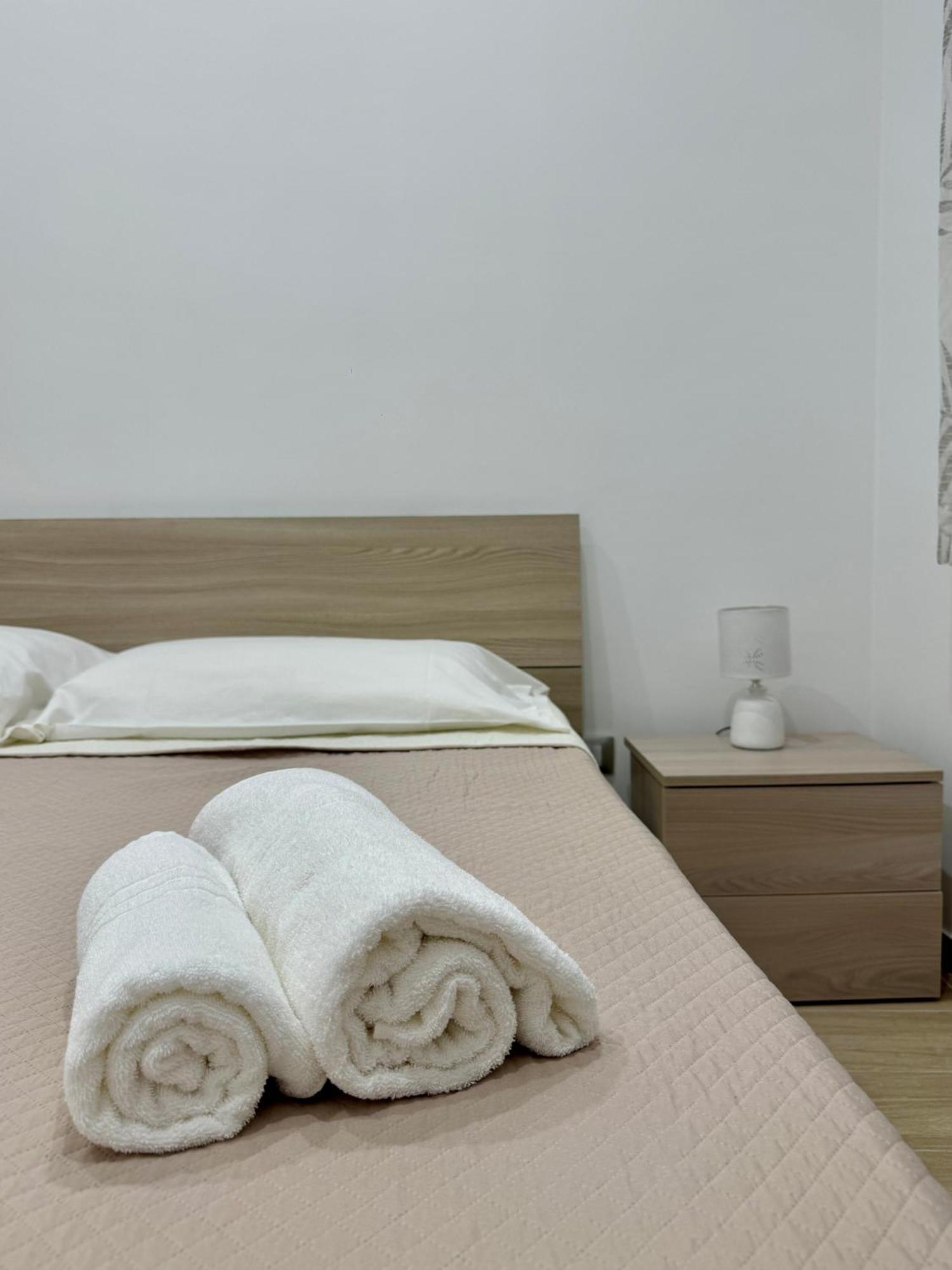 Terrasini Center Apartments Extérieur photo